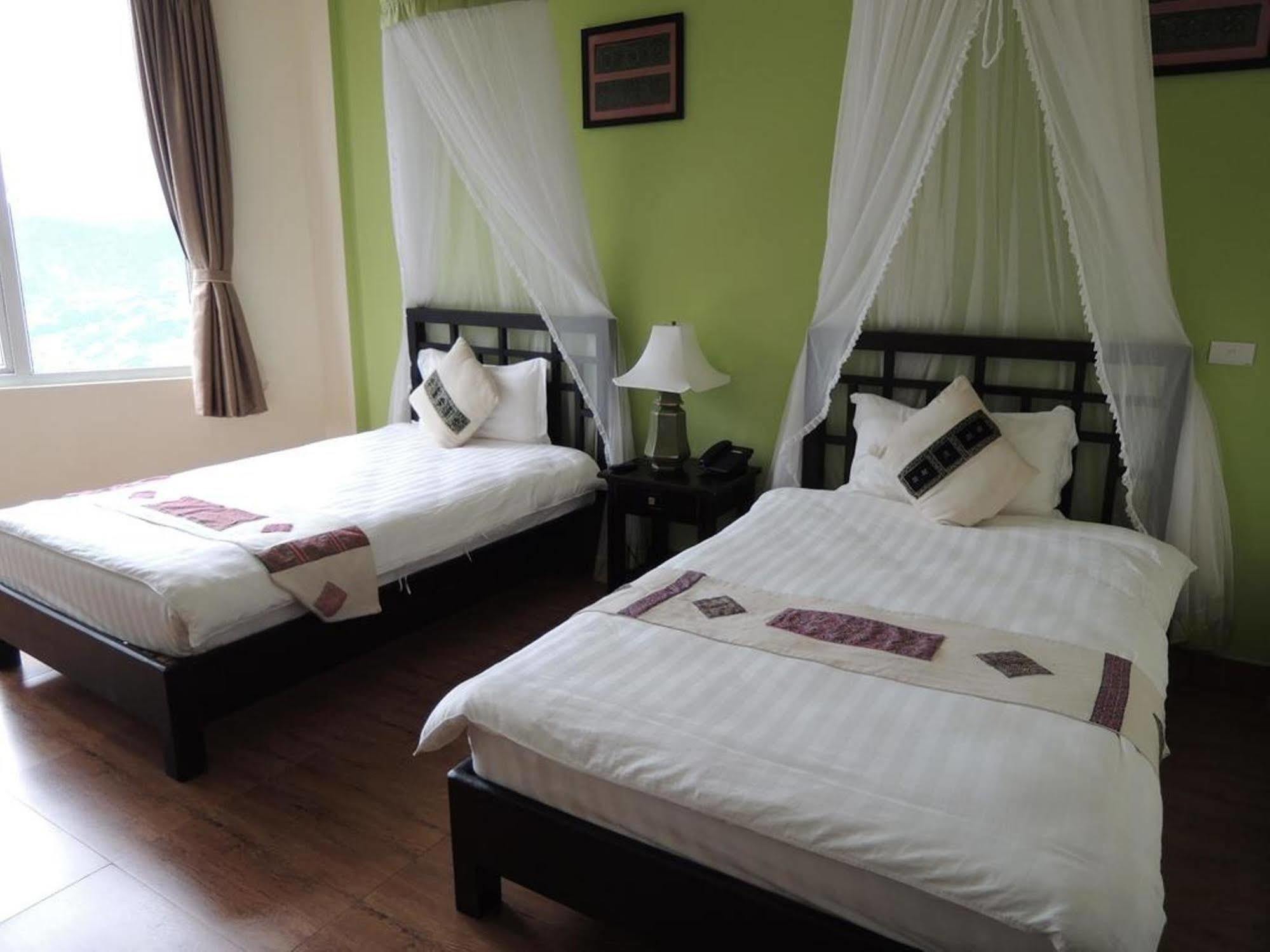 Hmong Sapa Hotel Екстериор снимка